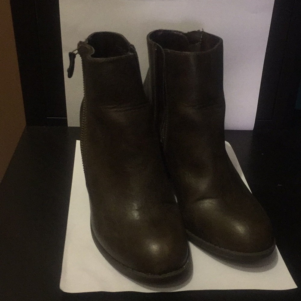 Diba Brown Booties